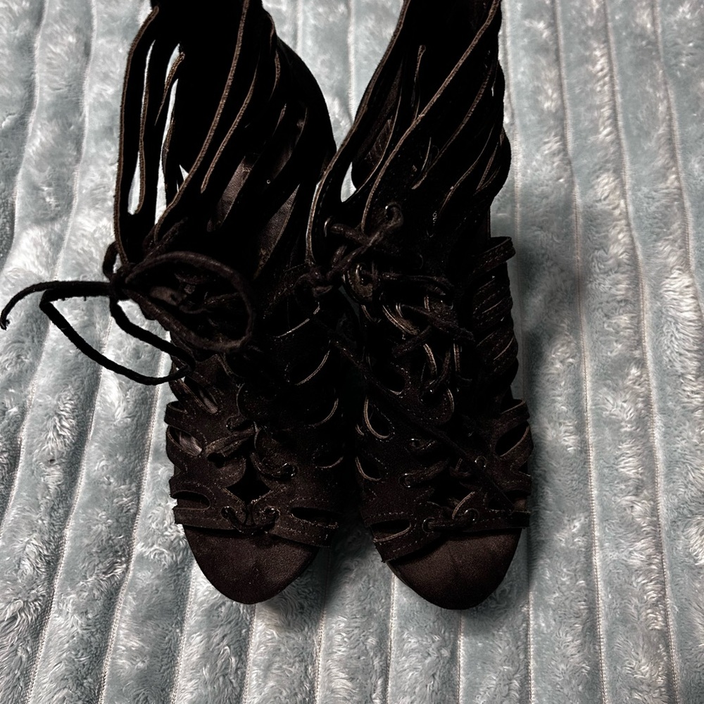 Elegant Black Lace-Up Women's Shoes